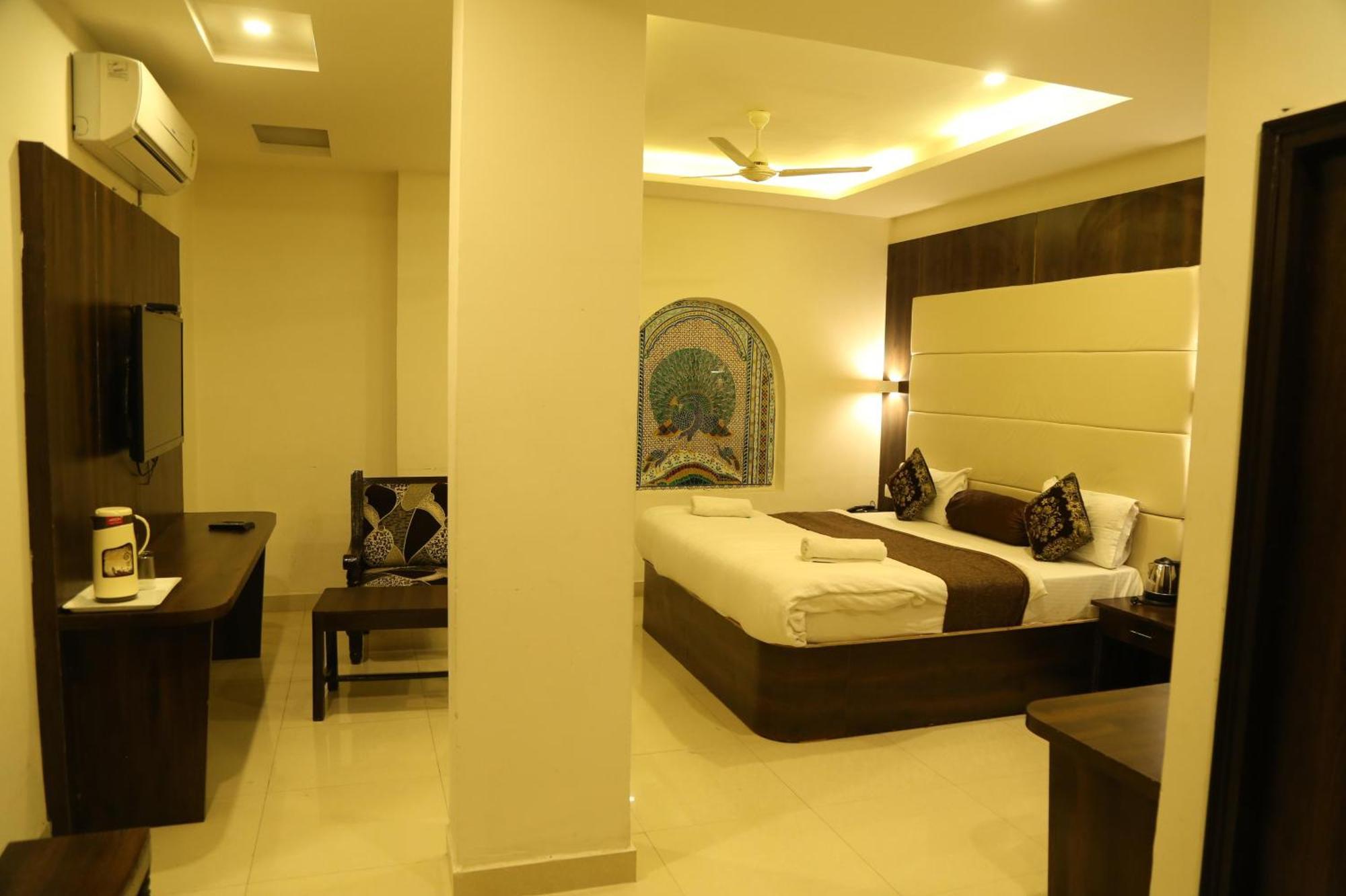 Hotel Krishna Palace Udaipur Exterior photo
