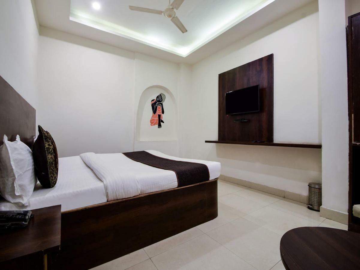 Hotel Krishna Palace Udaipur Exterior photo