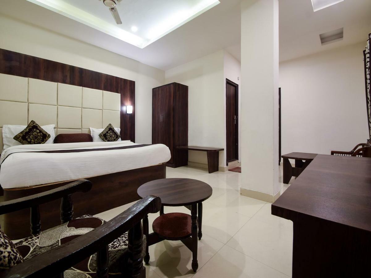 Hotel Krishna Palace Udaipur Exterior photo